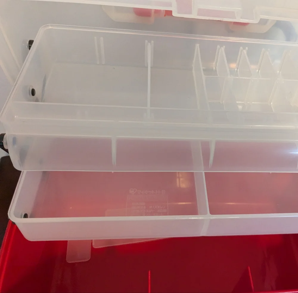 N/A plastic storage